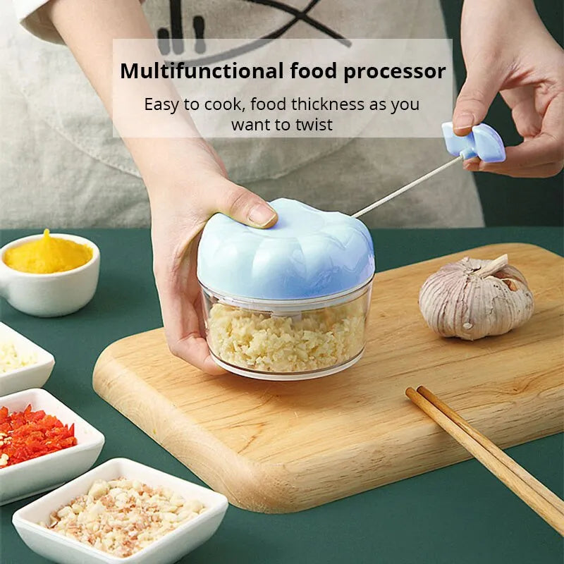 Blue/Pink Manual Garlic Masher Handy Pull Kitchen Tool for Minced Garlic, Braised Garlic, Kitchen Gadgets