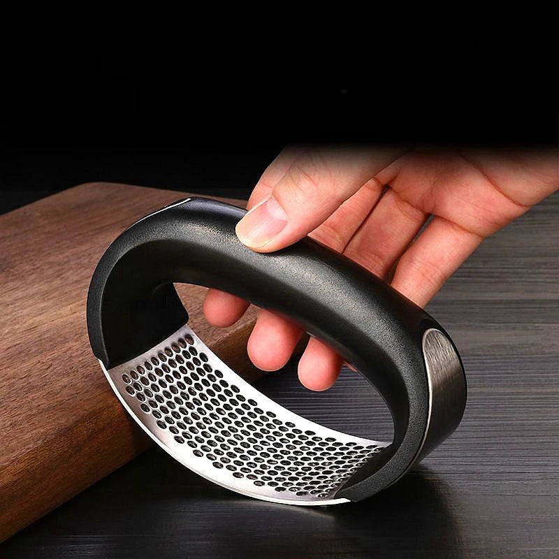 Stainless Steel Garlic Press Crusher - Manual Garlic Mincer for Chopping - Fruit Vegetable Kitchen Tools - Accessories Gadget