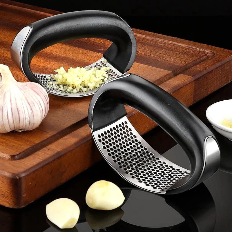 Stainless Steel Garlic Press Crusher - Manual Garlic Mincer for Chopping - Fruit Vegetable Kitchen Tools - Accessories Gadget