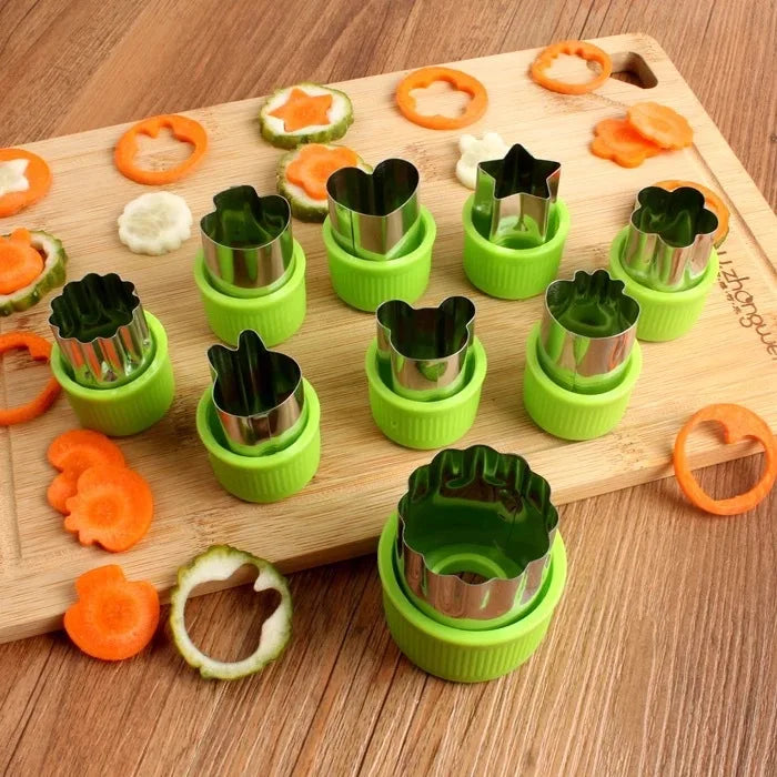 Star Heart Shaped Vegetable Cutter - Portable Stainless Steel Fruit Cutting Tool with Plastic Handle - Kitchen Gadgets